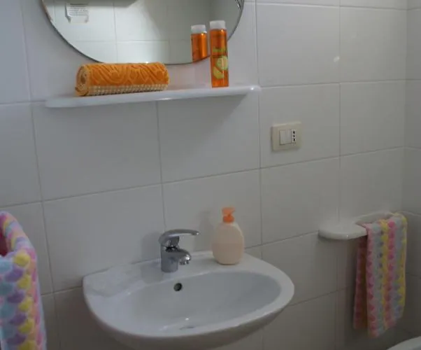 Casette Del Maestrale E Dello Scirocco * SantʼAntìoco