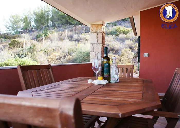 Casette Del Maestrale E Dello Scirocco SantʼAntìoco